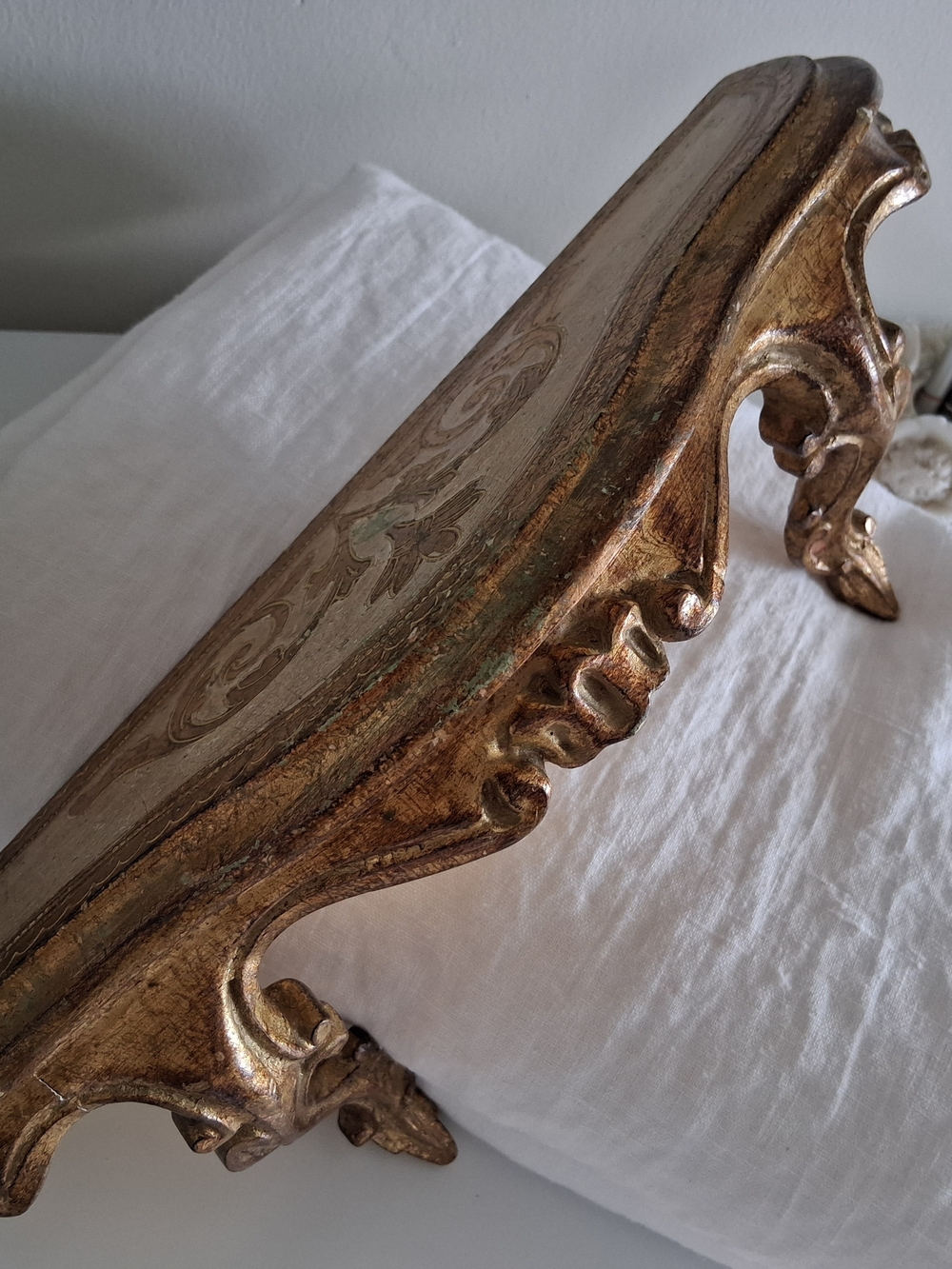 Gold Gilt Italian Florentine Carved Wood Shelf - Picture 5 of 12